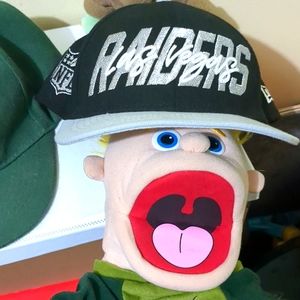 Meet your Posher, Liam